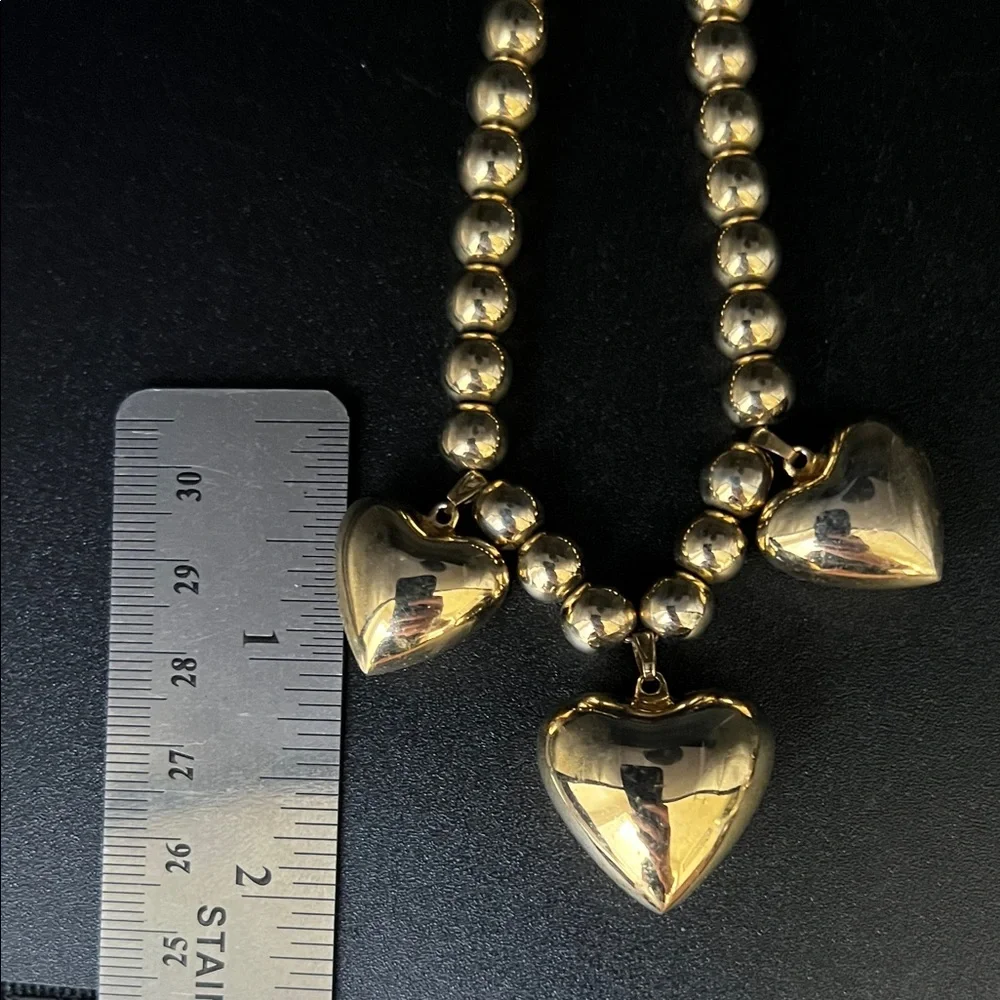 Vintage 20” Gold Tone Beaded Necklace with Three Heart Pendants - Picture 7 of 10